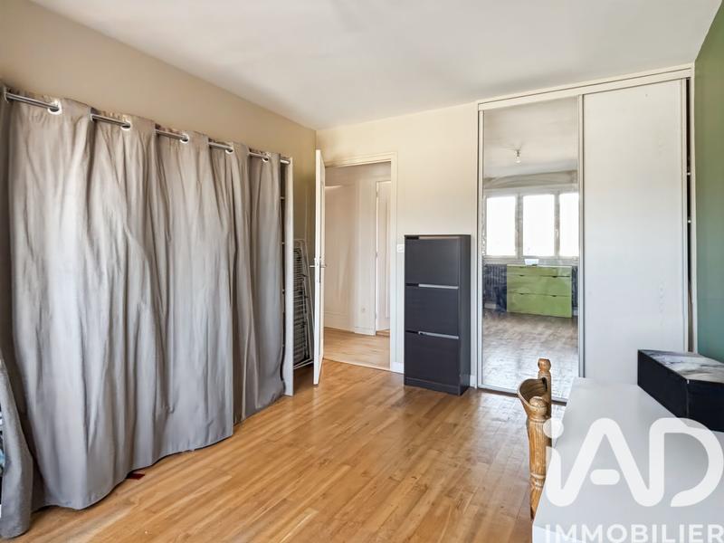 Appartement - 92 m² - 4 pièces