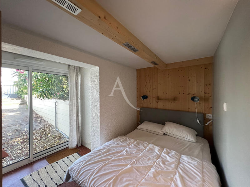 Maison - 168 m² - 9 pièces