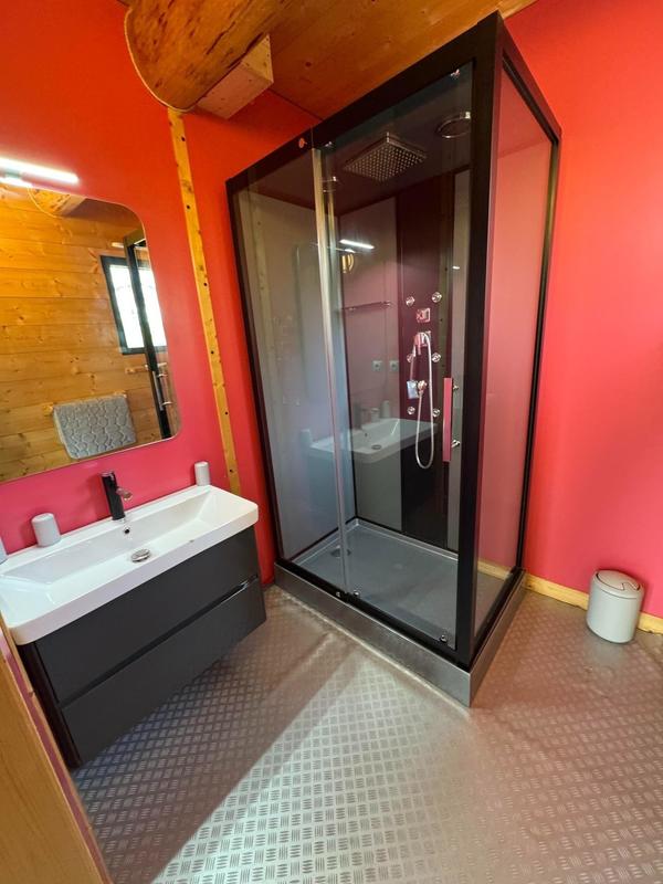 Maison - 165 m² - 9 pièces