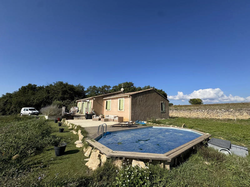 Maison - 158 m² - 6 pièces