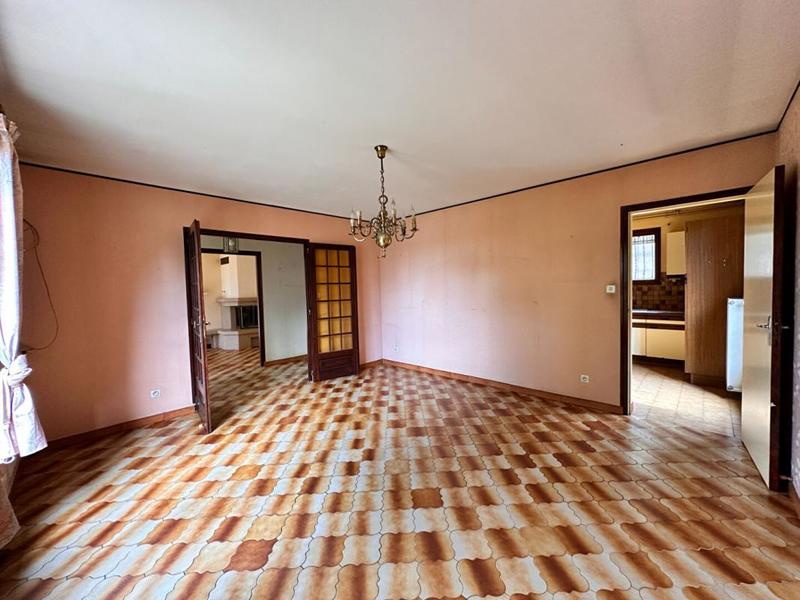 Maison - 142 m² - 7 pièces