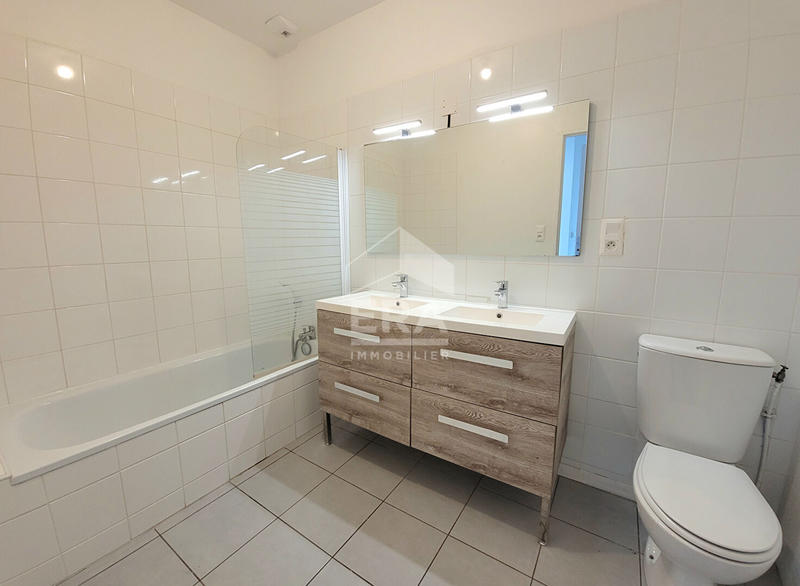 Maison - 70 m² - 3 pièces