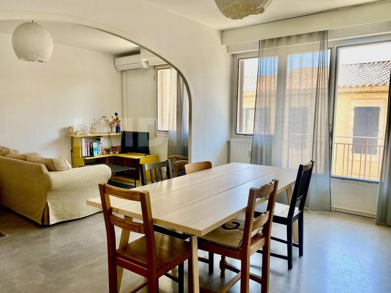 Appartement - 87 m² - 3 pièces