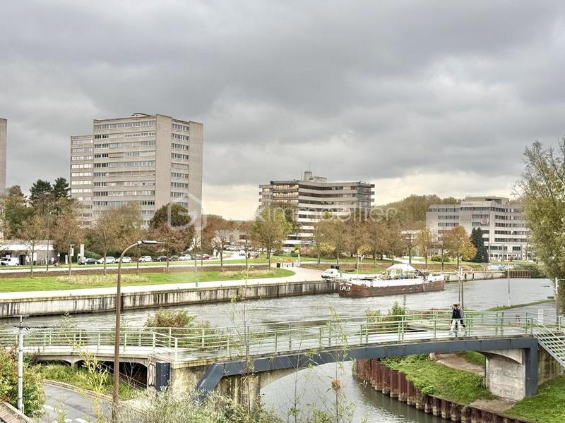 Immeuble - 350 m² - 5 pièces