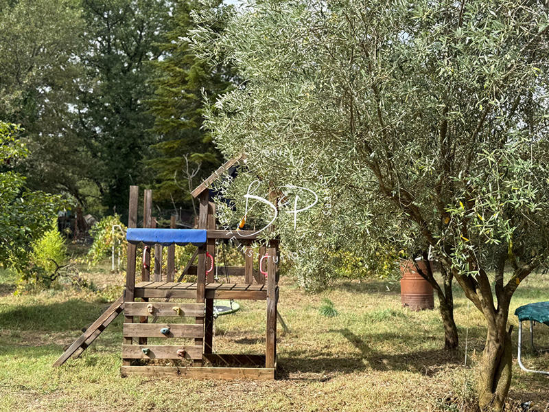 Maison - 104 m² - 5 pièces