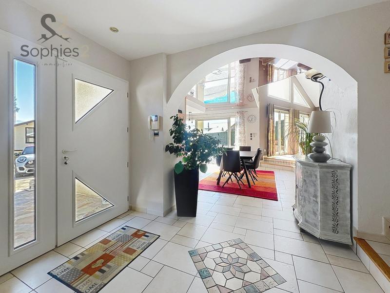 Maison - 169 m² - 5 pièces