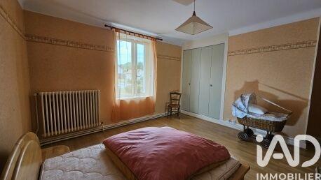 Maison - 183 m² - 6 pièces