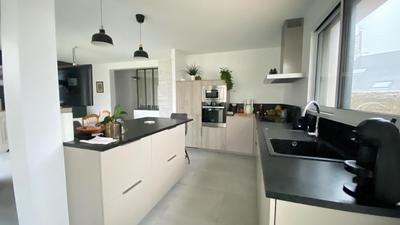 Maison - 126 m² - 6 pièces