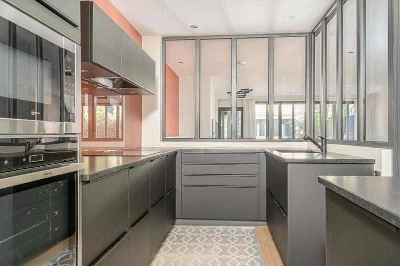 Maison - 190 m² - 5 pièces