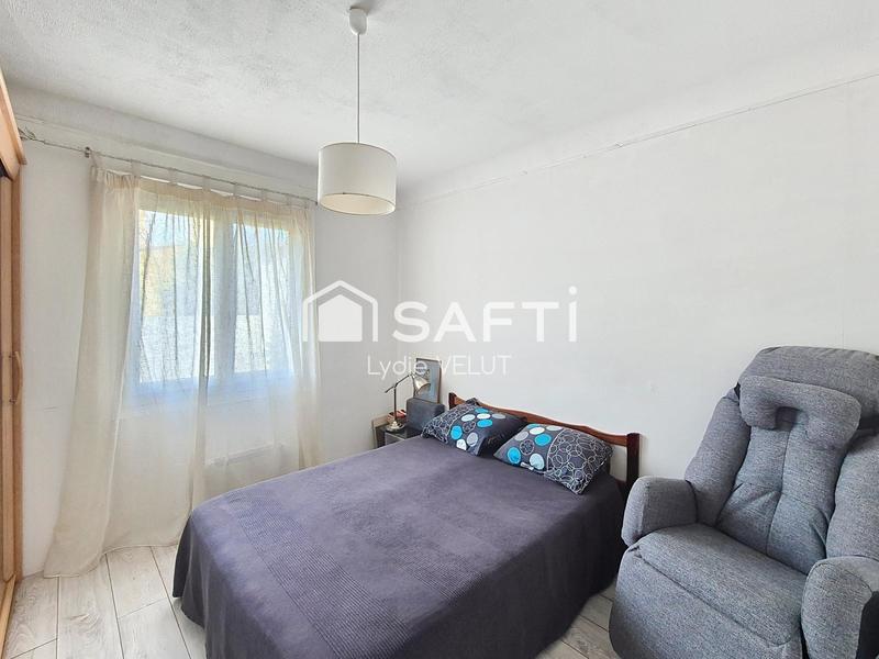 Maison - 121 m² - 6 pièces