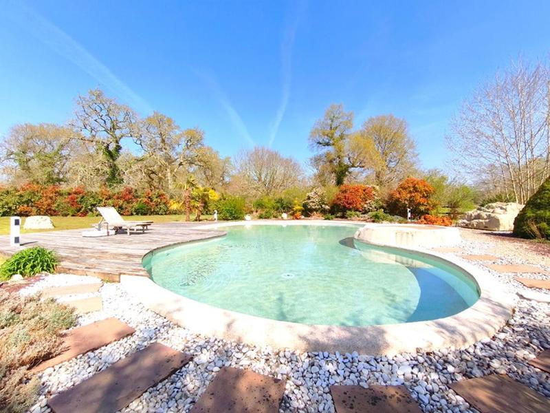 Maison - 200 m² - 7 pièces