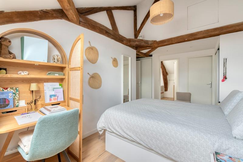 Appartement - 100 m² - 5 pièces