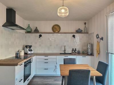 Maison - 99 m² - 4 pièces