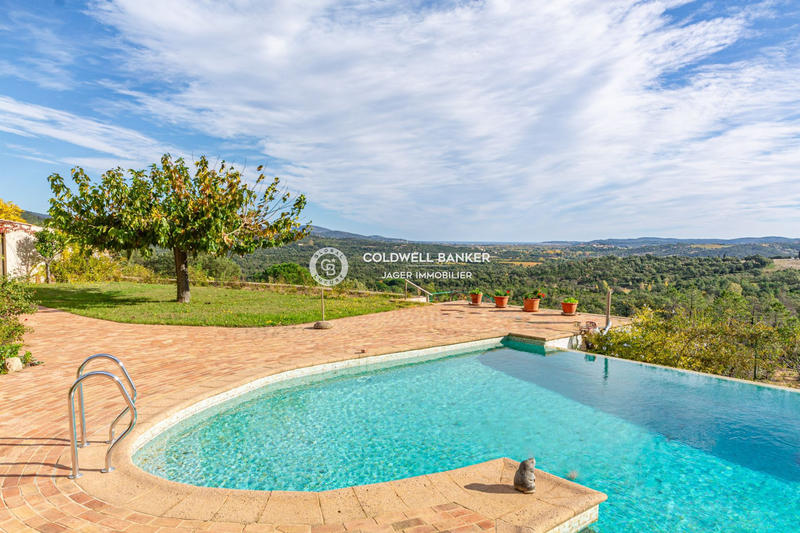 Villa - 450 m² - 14 pièces