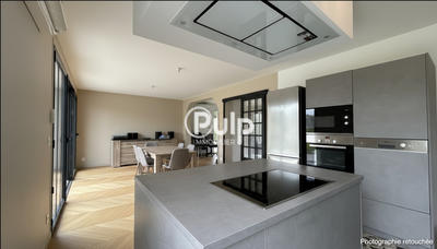 Maison - 104 m² - 7 pièces