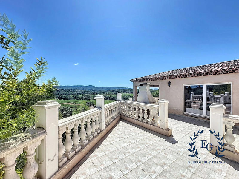 Villa - 190 m² - 7 pièces