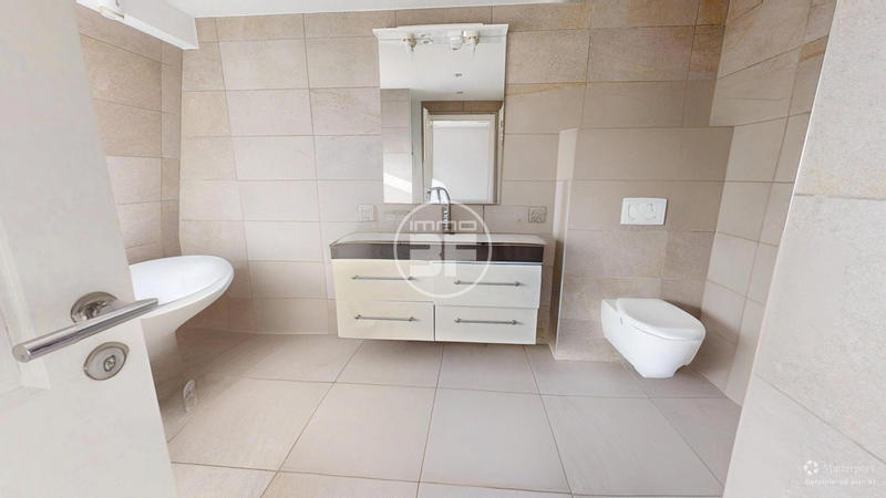 Duplex - 127 m² - 5 pièces