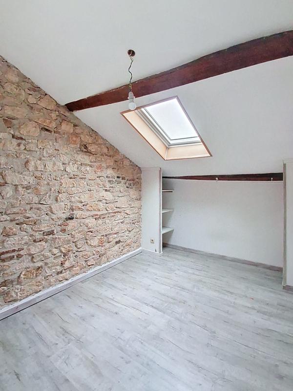 Appartement - 105 m² - 4 pièces