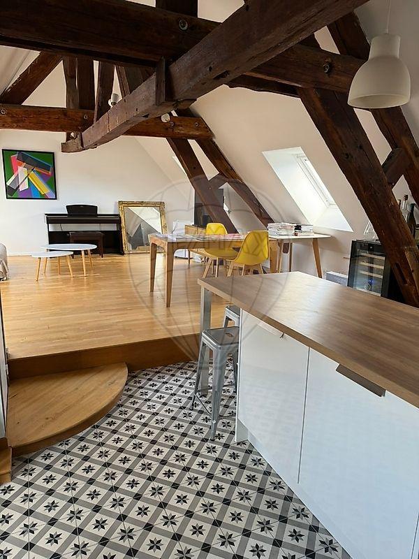 Appartement - 85 m² - 4 pièces