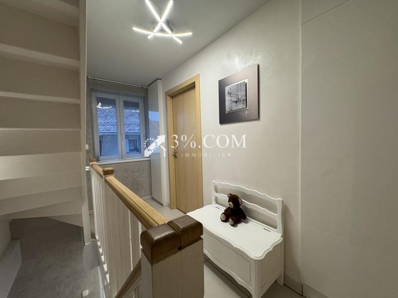 Duplex - 111 m² - 5 pièces