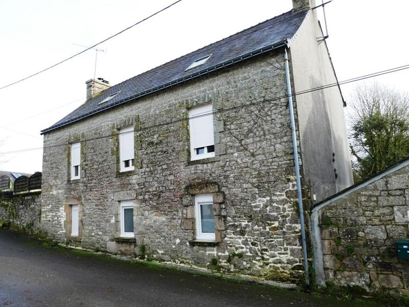 Maison en pierre - 135 m² - 6 pièces