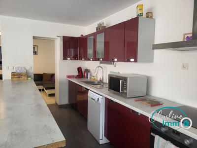 Maison - 179 m² - 7 pièces