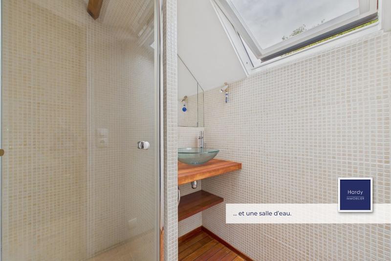 Maison - 142 m² - 7 pièces