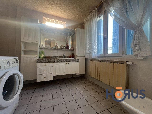 Viager - Maison - 165 m² - 6 pièces