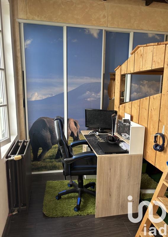 Maison - 194 m² - 8 pièces