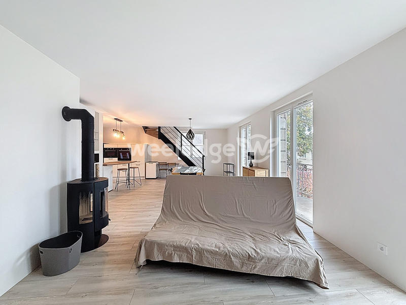 Maison traditionnelle - 138 m² - 6 pièces