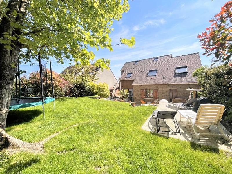 Maison - 150 m² - 7 pièces