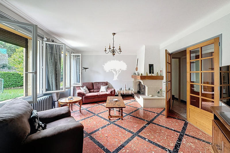 Maison - 136 m² - 5 pièces