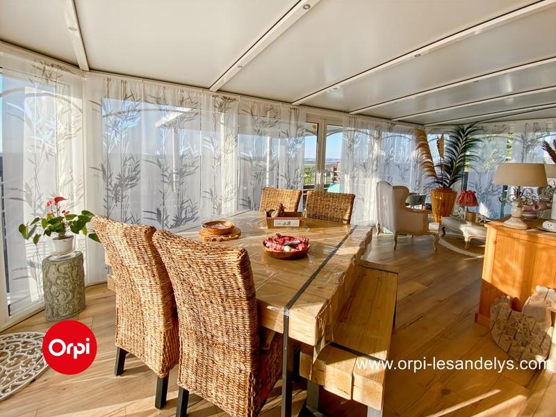 Maison - 105 m² - 4 pièces