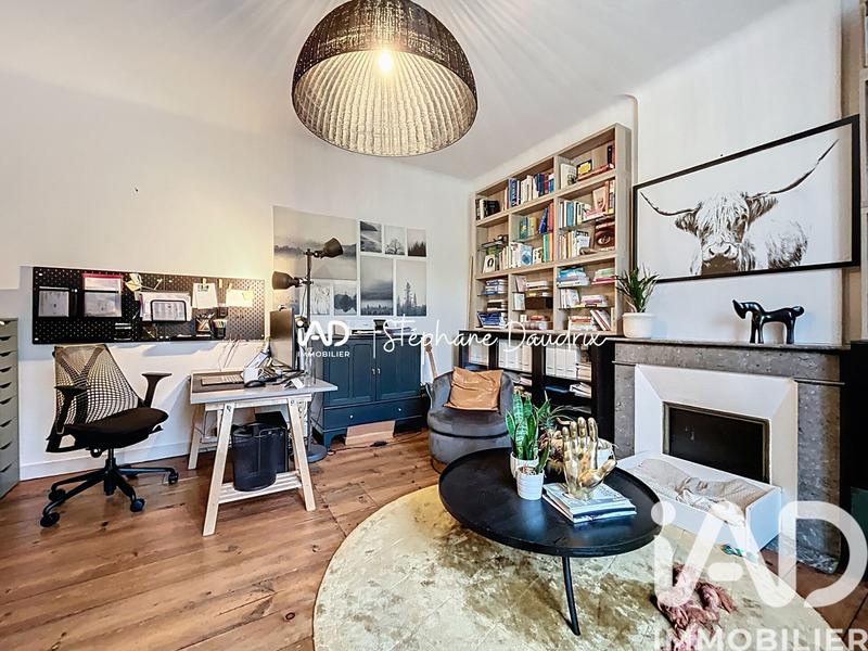 Maison de ville - 260 m² - 7 pièces