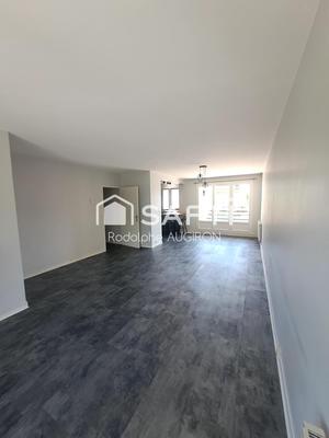 Maison - 145 m² - 7 pièces