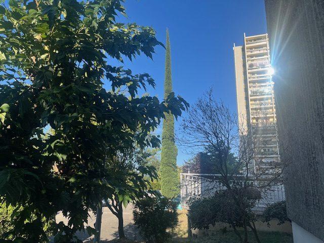 Appartement - 81 m² - 3 pièces