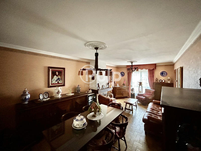 Maison - 102 m² - 4 pièces