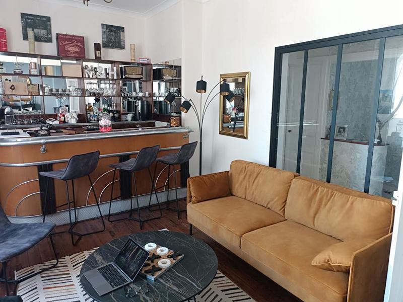 Immeuble - 400 m² - 17 pièces