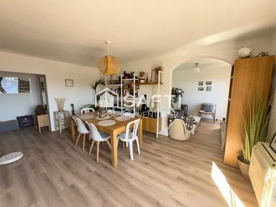 Appartement - 75 m² - 3 pièces