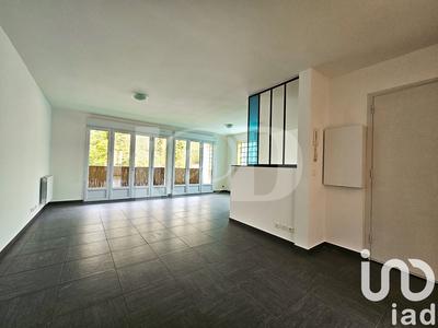 Appartement - 80 m² - 4 pièces