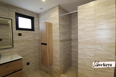 Pavillon - 65 m² - 4 pièces