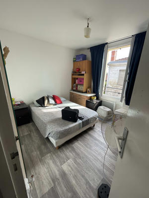 Immeuble - 135 m² - 9 pièces