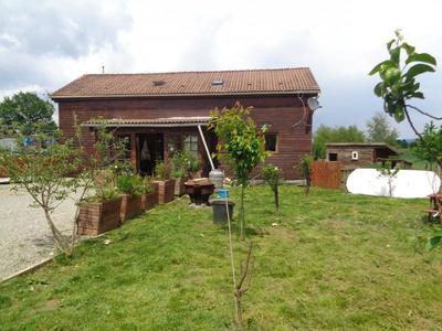 Maison - 110 m² - 8 pièces