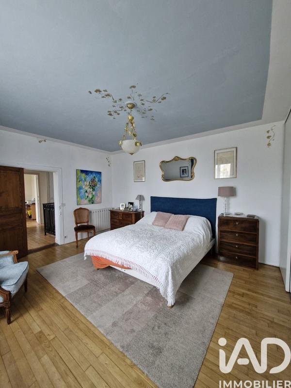 Maison - 140 m² - 5 pièces