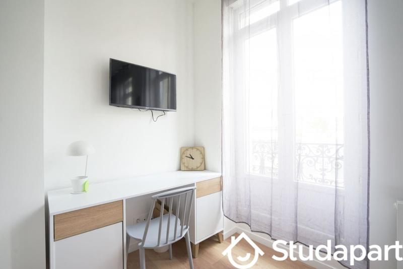 Chambre - 10 m² - 1 pièce