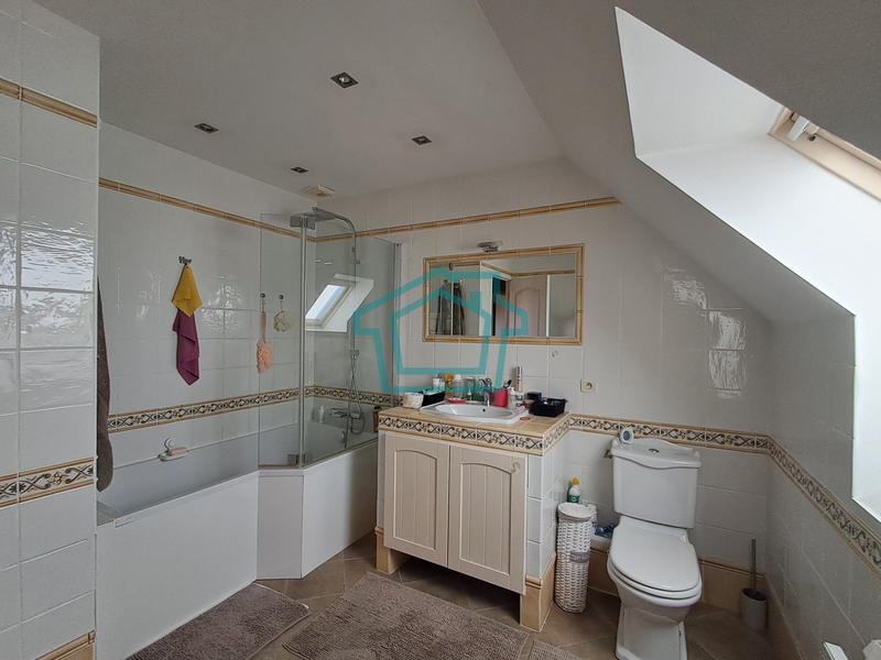 Maison - 120 m² - 6 pièces