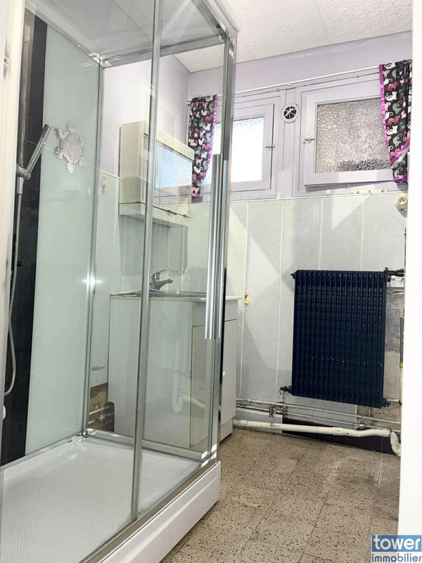 Maison - 82 m² - 7 pièces