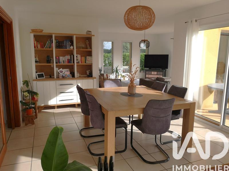 Maison - 137 m² - 6 pièces