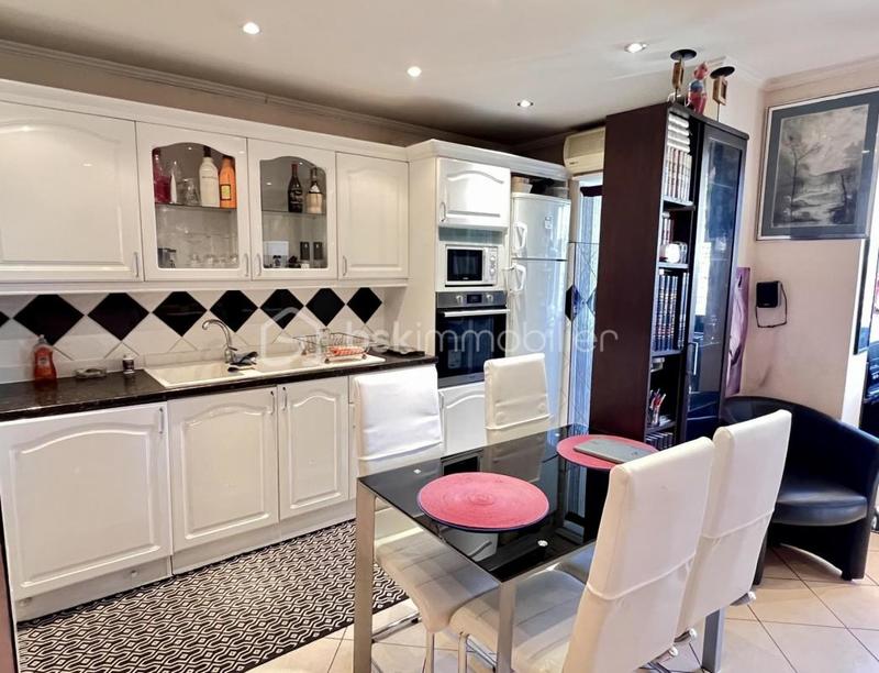 Appartement - 55 m² - 3 pièces