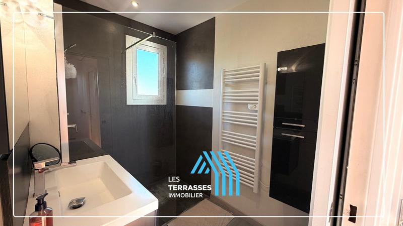 Maison - 110 m² - 6 pièces